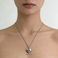 Fashionable Blue Sparkling Diamond Heart Pendant Necklace