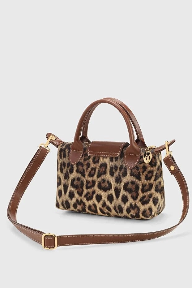 High Quality PU Leather Water Resistant Crossbody Bag For Women